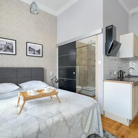 Przytulne Studia Very Berry W Poznaniu Blisko Parku By Renters Poznań