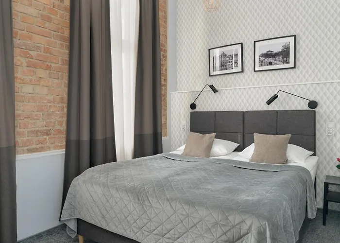 Przytulne Studia Very Berry W Poznaniu Blisko Parku By Renters Appartement *