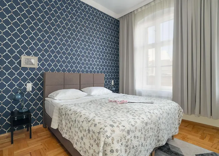 Przytulne Studia Very Berry W Poznaniu Blisko Parku By Renters *