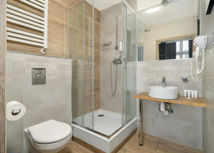 Przytulne Studia Very Berry W Poznaniu Blisko Parku By Renters Apartment Poznan